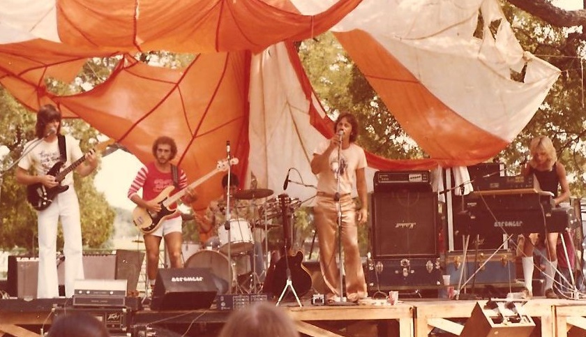 Stranger performs in the 1970s.