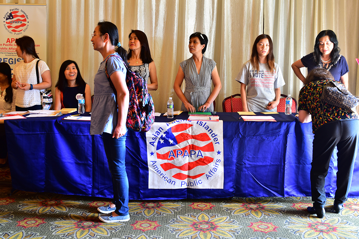 Attendees to the mayoral speech pile into the ballroom of the Chinese restaurant New Fortune on September 14, 2016. There were many different Asian nationalities represented at the event, where volunteers helped register voters.