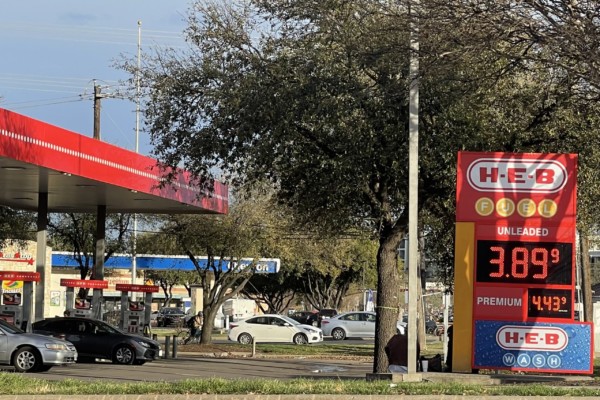 Austin Gas Price Reach an All Time High - Reporting Texas ★ Reporting Texas