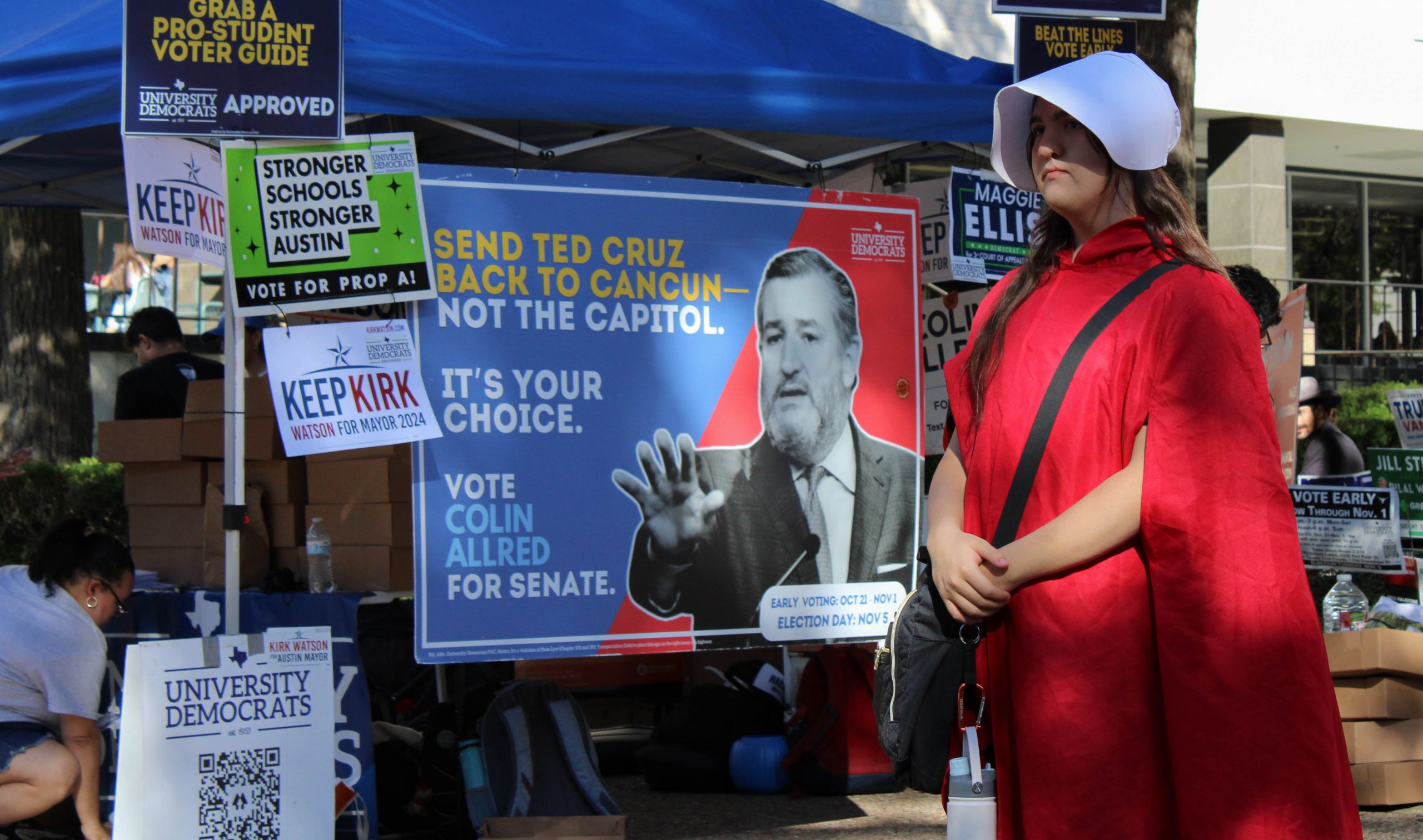 UT Election Scenes06